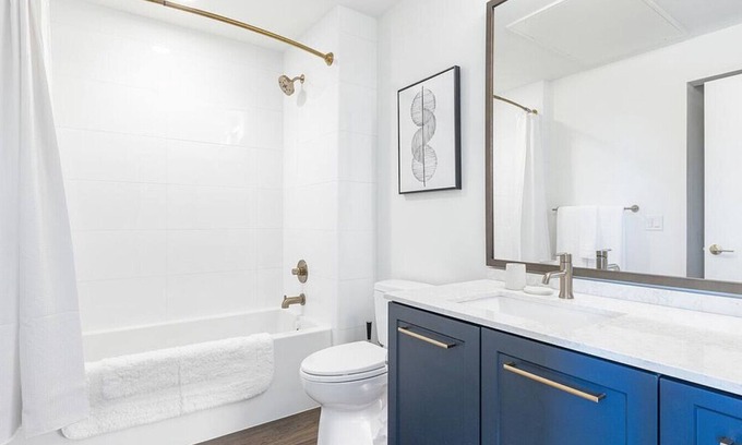 Uptown Apartamento | Landing at Raleigh Slabtown - 1 Bedroom in Northwest Portland