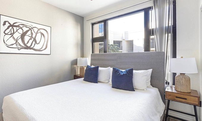 Tempe Apartamento | Landing at Ten01 On The Lake - Studio in Tempe