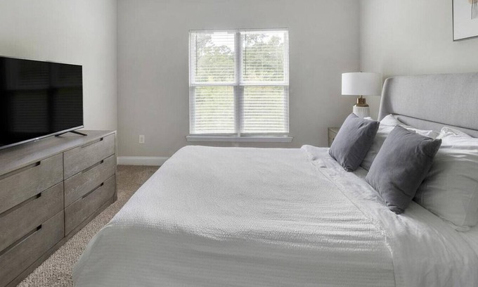 Johns Island Apartamento | Landing at The Apartments at Shade Tree - 2 Bedrooms in Downtown Charleston