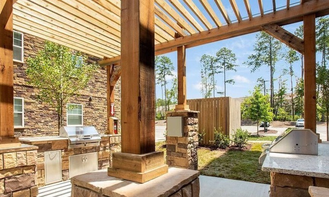 Cary Apartamento | Landing at The Crowne at Cary Park - 2 Bedrooms in Cary Park