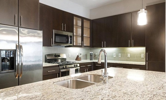 The Woodlands Apartamento | Landing at The Millennium Six Pines - 2 Bedrooms in Town Center