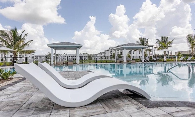 Fort Myers Apartamento | Landing at The Vistas at Eastwood - 2 Bedrooms in Eastwood Village