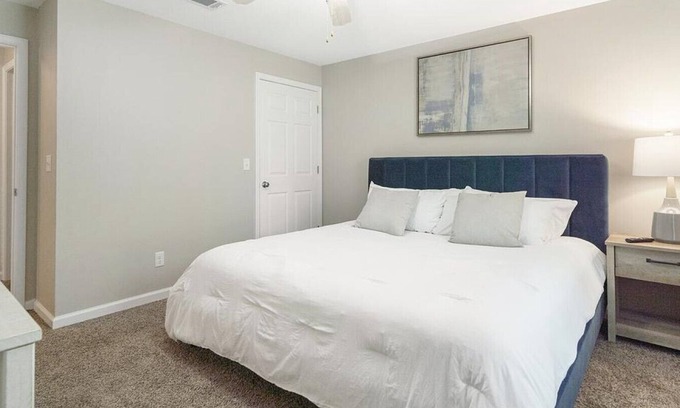 Mobile Apartamento | Landing at Timber Ridge Apartments - 2 Bedrooms in Thornhill