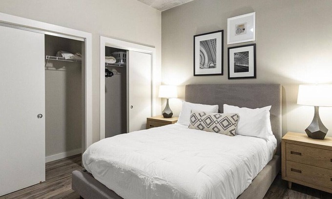 Historic Old Northeast Apartamento | Landing at Vantage - 2 Bedrooms in Historic Old Northeast