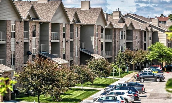 Omaha Apartamento | Landing at Whispering Hills - 1 Bedroom in Northwest Omaha