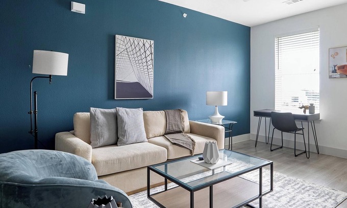 Austin Apartamento | Landing | Incredible 1BD, Pool, Gym
