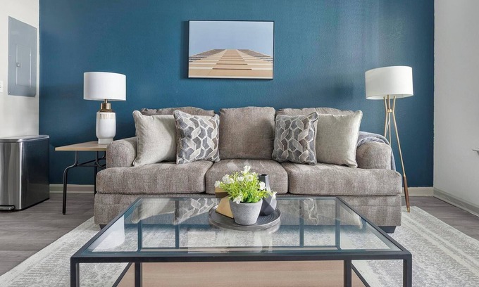 Paw Creek Apartamento | Landing | Incredible 1BD, Clubhouse, Gym