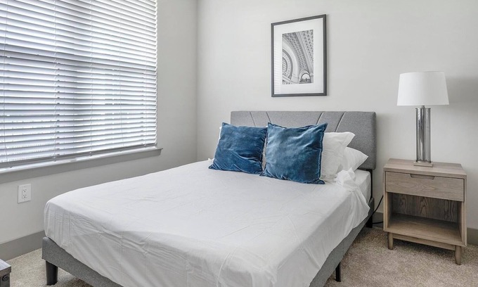 Nashville Apartamento | Landing | Incredible 1BD, Pool, Rooftop Lounge