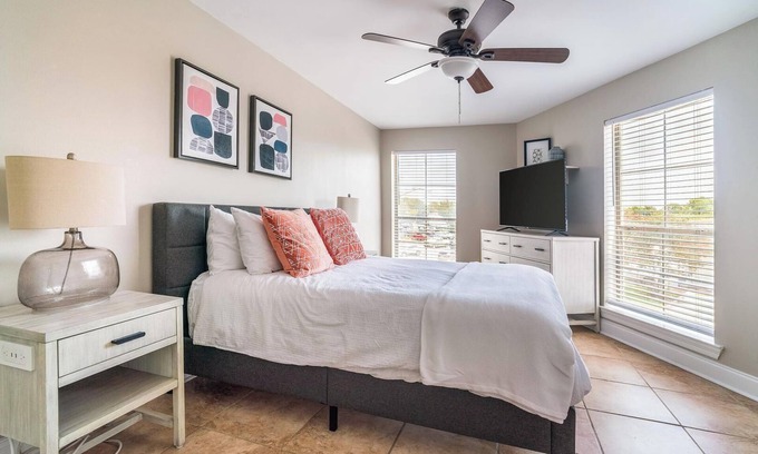 Mid City North Apartamento | Landing at The Hive - 2 Bedrooms in Mid City North
