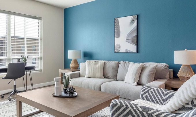 Goodyear Apartamento | Landing | Spectacular 2BD, Clubhouse