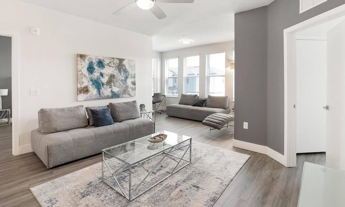Port Tampa City Apartamento | Landing | Stunning 2BD, Clubhouse, Gym