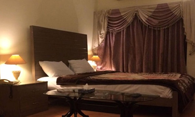 F-8 Sector Casa | Landmark Guest House