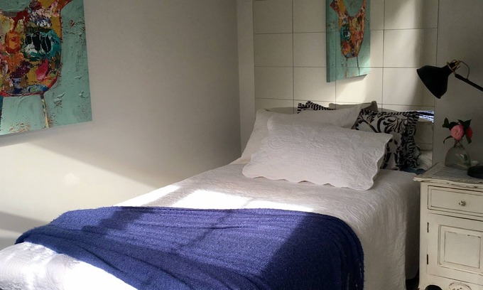 Lane Cove Apartamento | Lane Cove " Garden Oasis " for a SOLO Female, free pkg, shops, max. 7 days