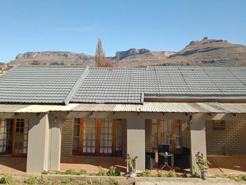 Phuthaditjhaba Casa | Lapaleholo Guesthouse