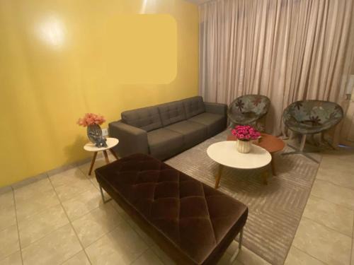 Cidade Velha Casa | Lar- família Lobato