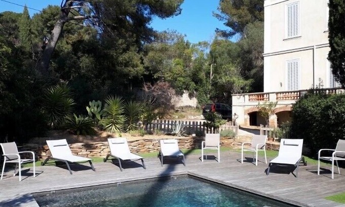 Tamaris Casa | Large 19th Century Villa With Swimming Pool