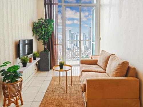 Kuningan Apartamento | Large 2BR Ambassador 2 Apt Pool, Gym, WiFi