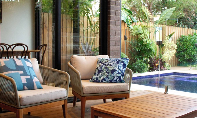 Balmain Casa | Large 3 bedroom family home with pool & yard