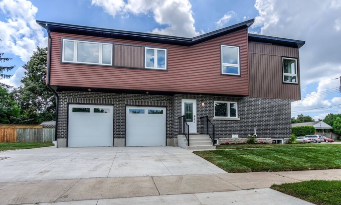Rosemount Casa | Large 3bdrm Duplex in the Heart of Kitchener!