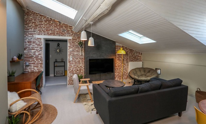 Saint - Aubin - Dupuy Apartamento | Apartamento amplio y acogedor en el corazón del centro de la ciudad.