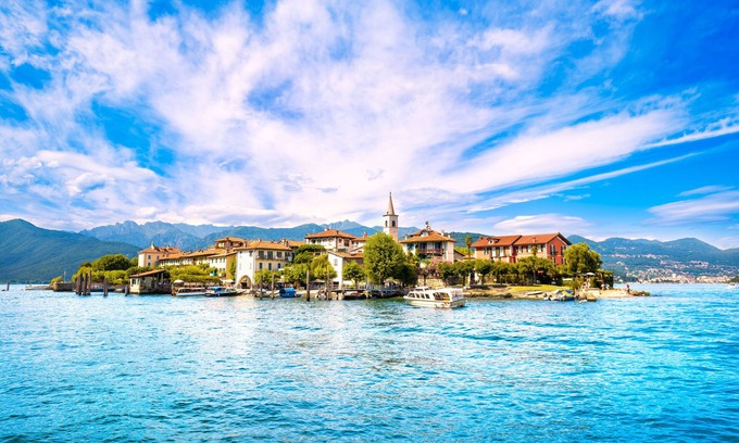 Gravellona Toce Apartamento | Amplio apartamento con impresionantes vistas al lago Maggiore