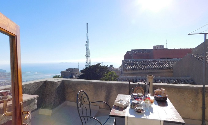 Erice Casa | Gran apartamento para uso exclusivo