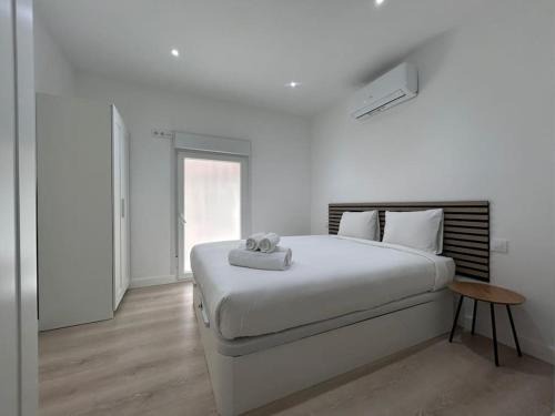 Puerta del Angel Apartamento | Large Apartment in Madrid - Boto