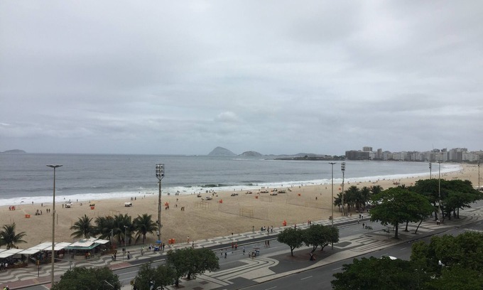 Copacabana Apartamento | Amplio Apartamento Maravilloso Vista al Mar en el Corazón de Copacabana