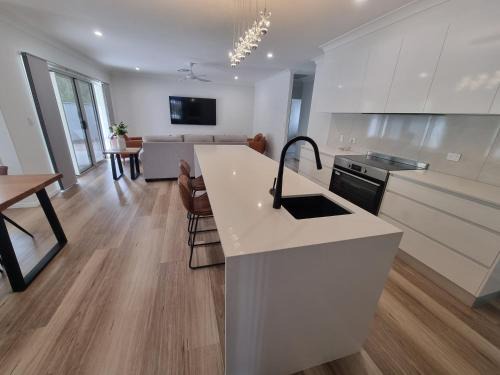 Urraween Casa | Large Brand New Executive Home in Hervey Bay