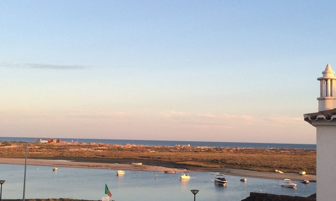 Cabanas Apartamento | Large, bright and modern apartment with partial view of the sea and lagoon/incl. WiFi