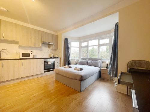 Brondesbury Park Casa | Large Cosy Property 15min from Central London