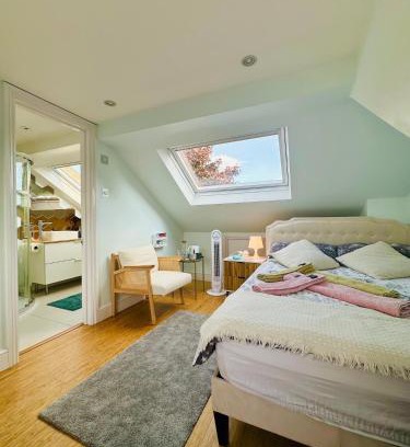 Southfield Apartamento | Large Double Room with Private Bathroom West Zone 3 Free Parking