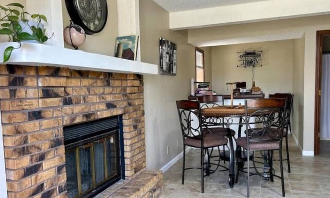 Waynesville Casa | Large family home on Story Street - minutes from base