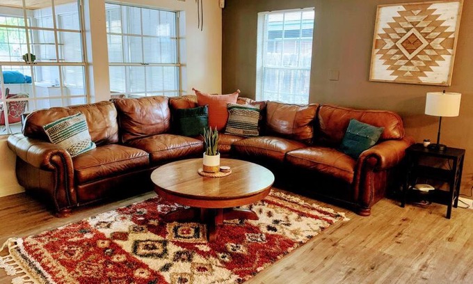 Kernville Casa | Large Family & Pet Friendly Spa, Kern, Sequoia