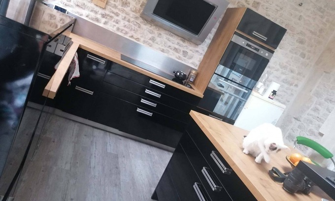 Chef-Boutonne Cama Y Desayuno | Large family room
