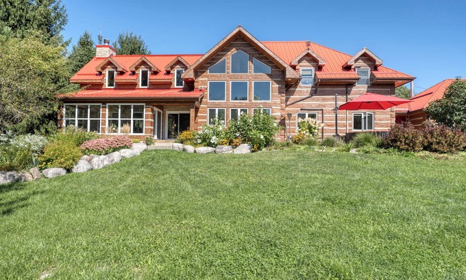Dashwood Casa | Luxury Wellness Getaway | Swim, Golf, Relax
