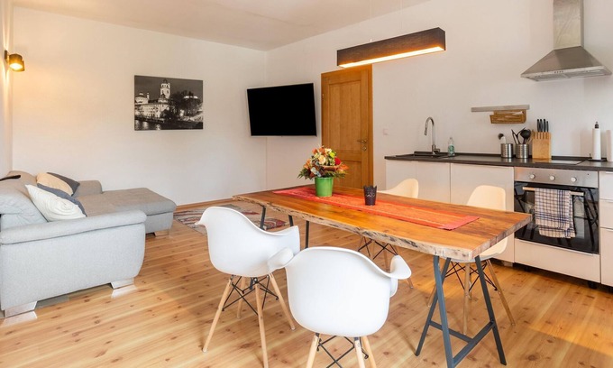 Loipersdorf bei Fuerstenfeld Apartamento | Large holiday apartment in Bad Loipersdorf / Styria near the thermal baths