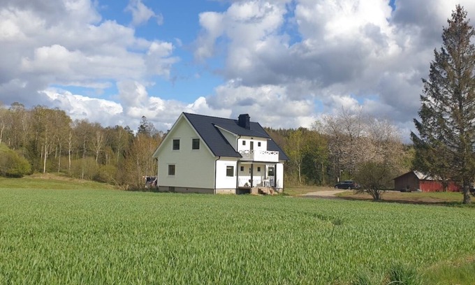 Karl Gustav Casa | Large holiday home in western Sweden between 4 lakes
