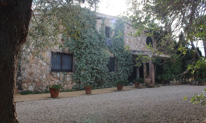 Costa Dorada Villa | Gran casa de 220 m2 en medio de la naturaleza, con piscina privada y barbacoa.
