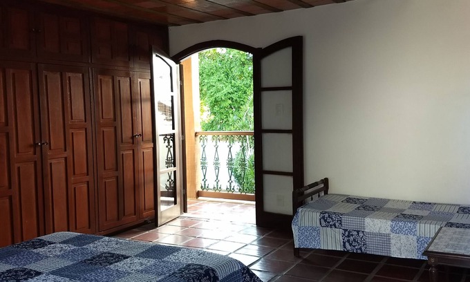 Cabo Frio Casa | Amplia casa zona verde muy cómoda