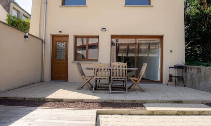Saint-Sandoux Casa | Large house with terrace