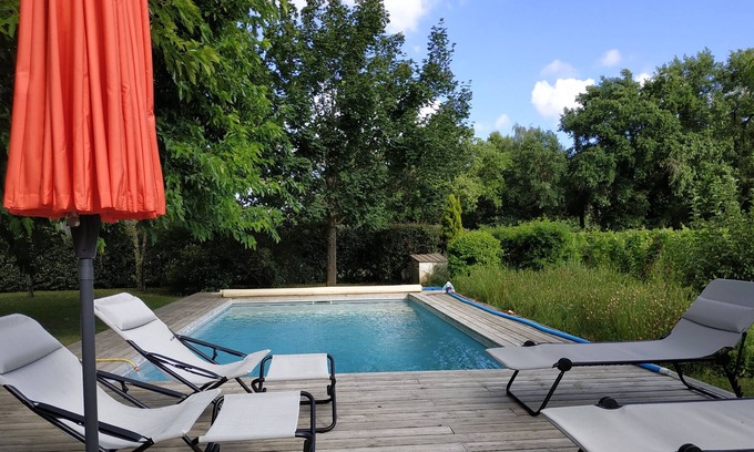 Leognan Casa | Casa grande con piscina en los viñedos de Pessac Léognan cerca de Burdeos