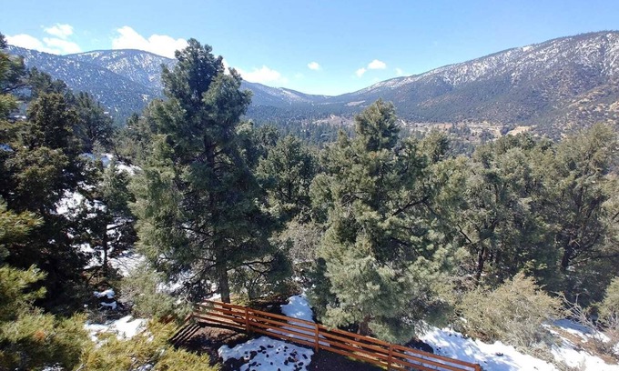 Pine Mountain Club Apartamento | Large Lower Suite in Mountain View Home