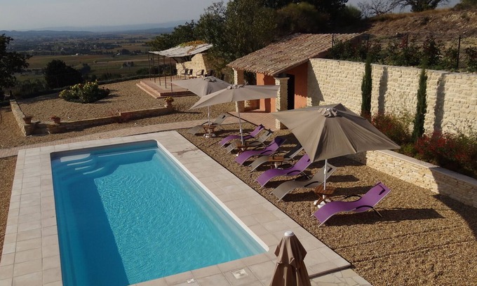 Cairanne Otro | Mas grande con piscina climatizada para 10 personas, 3 baños con vista panomarica