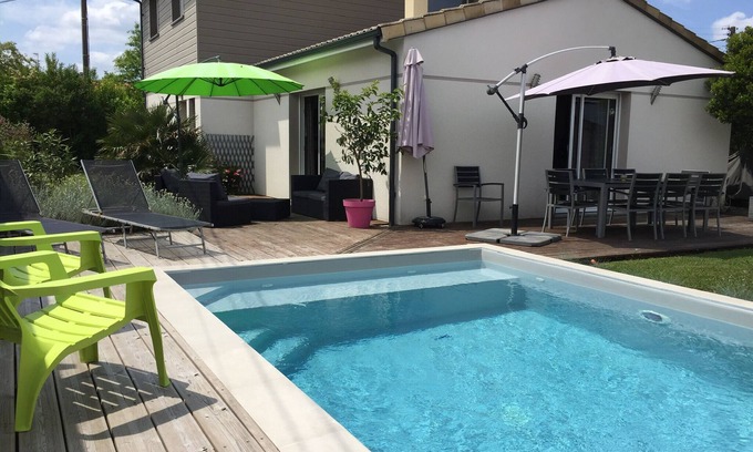 Pessac Casa | Gran casa moderna + piscina climatizada desde mediados de mayo hasta mediados de septiembre