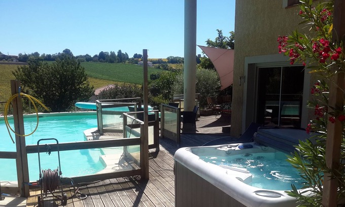 Mauzac Casa | Alquilo gran casa moderna y cómoda en mauzac alto garona