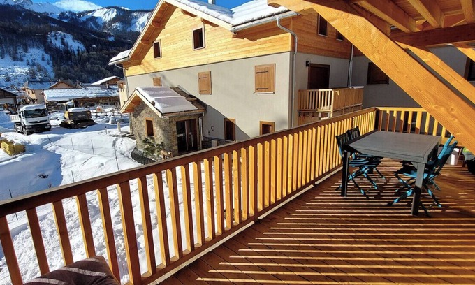 Monetier-les-Bains Apartamento | Large new T2 with terrace: le dahu perché