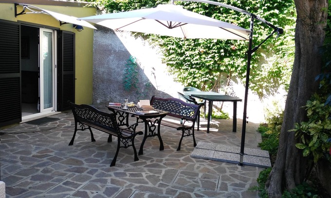 Fano Apartamento | Gran patio privado. Acuerdo de playa, alquiler de bicicletas, pizzería. Wifi gratis