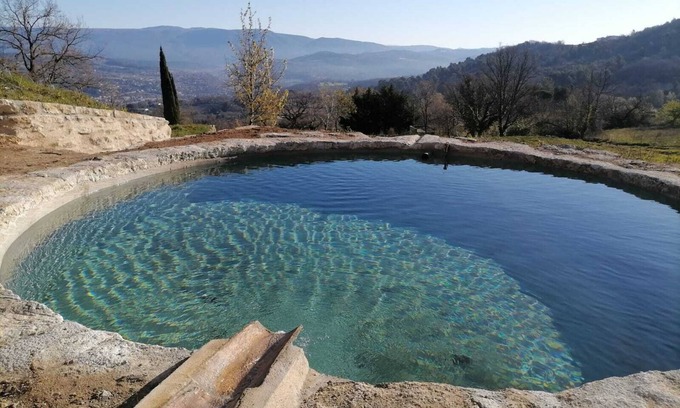 Apt Otro | Large Provencal Bastide in the heart of the Luberon, panoramic view.