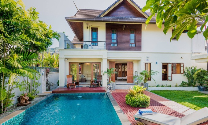 Mai Khao Villa | GRAN SURIN / BANGTAO VILLA CON PISCINA PRIVADA / JARDÍN